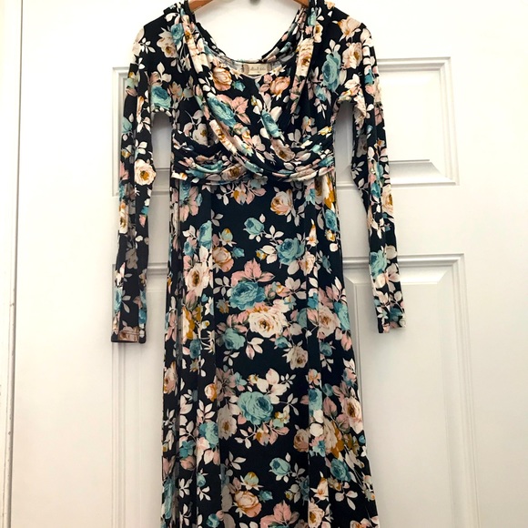 Altar'd State Dresses & Skirts - Altar’d State floral knit dress Size Medium